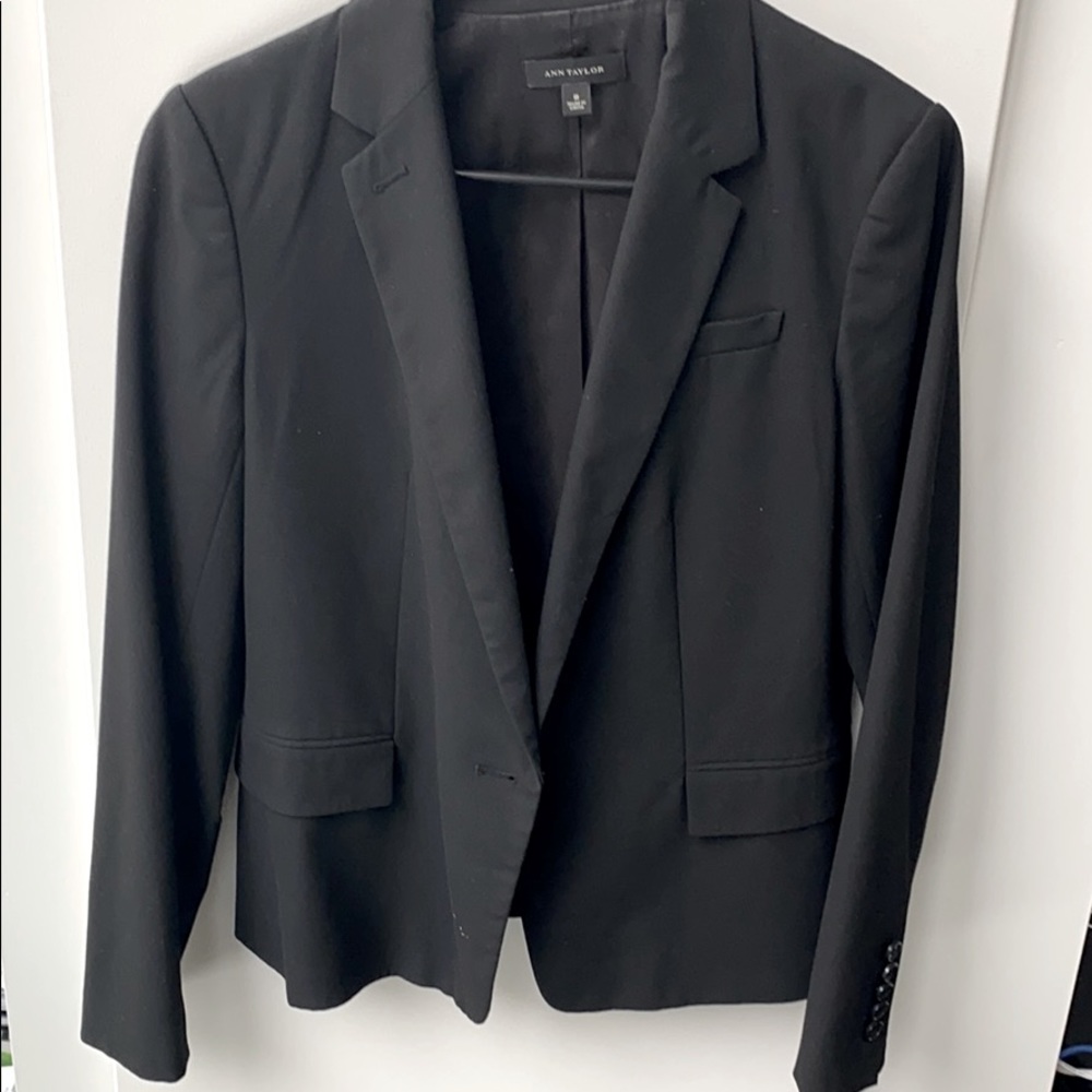 Black Ann Taylor blazer